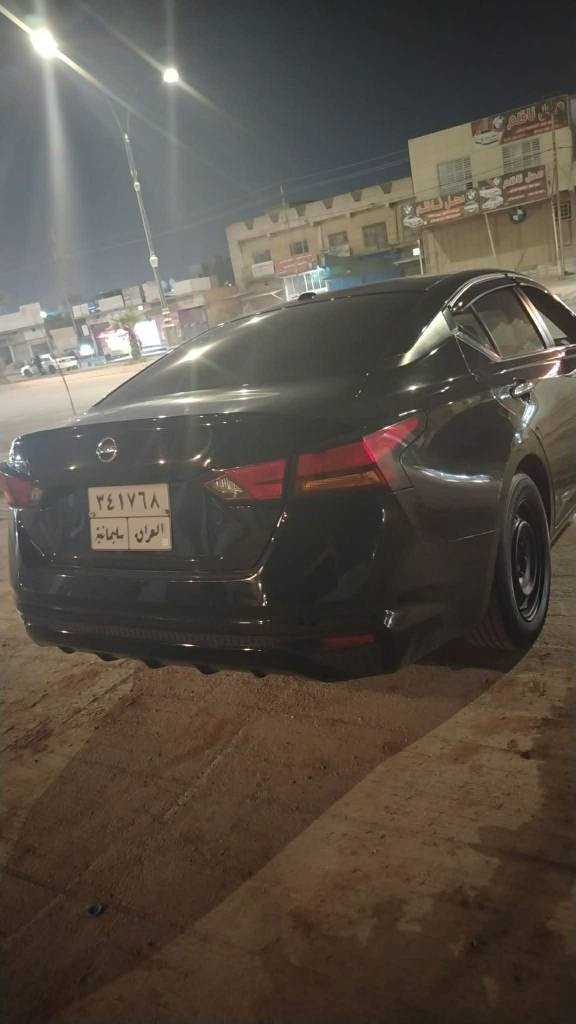 نیسان ئاڵتیما مۆدێل 2019 مواسەفات s رەنگی رەش
یەک پارچە سبوخی هەیە بەس بۆنیت بێ بەدەنە بێ شانسی بەشەرت ناوی نەگرتووبێت  بێ ئێرباگ 
بەڵام کەمێک ساردی هەیە 

ژمارەکەمان 
***********
وەست ئابیشە شمشمل, السليمانية
