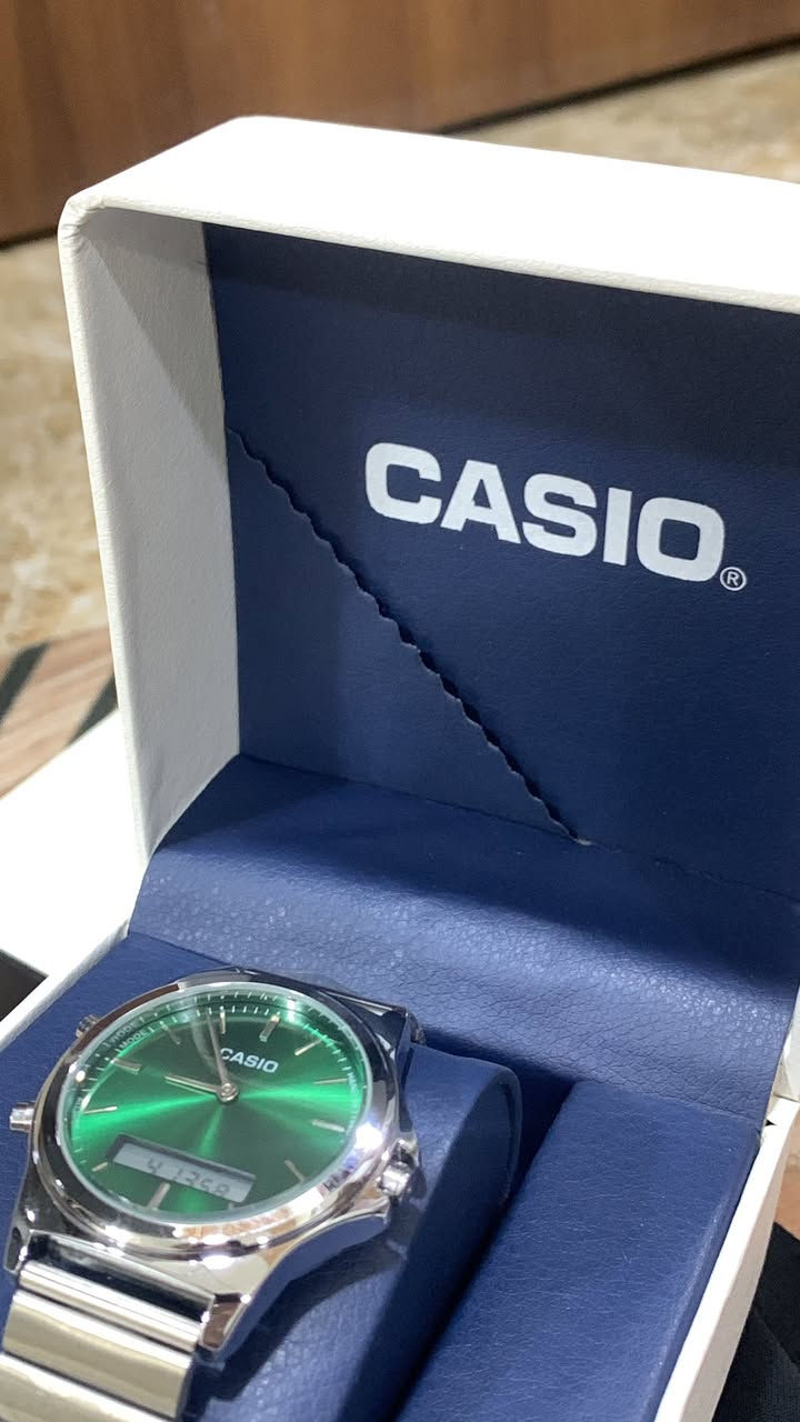 الي با صوره القطعه عل ٤٥ شامل توصيل


**إذا كنت صاحب هذا الإعلان وتريد حذفه لأي سبب، رجاءا أرسل رسالة إلى الدعم الفني**