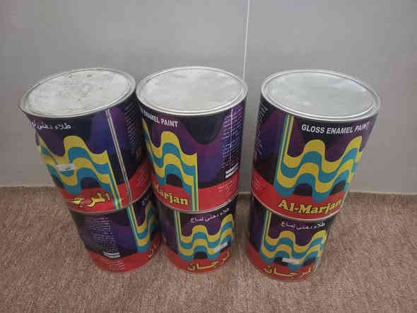 صبغ للبيع
لون : تبني 
عدد : ٦ 
مامفتوحات سعر كلهن ب ٥٥ الوحده ب ١١ 
هذه رقمي ***********
