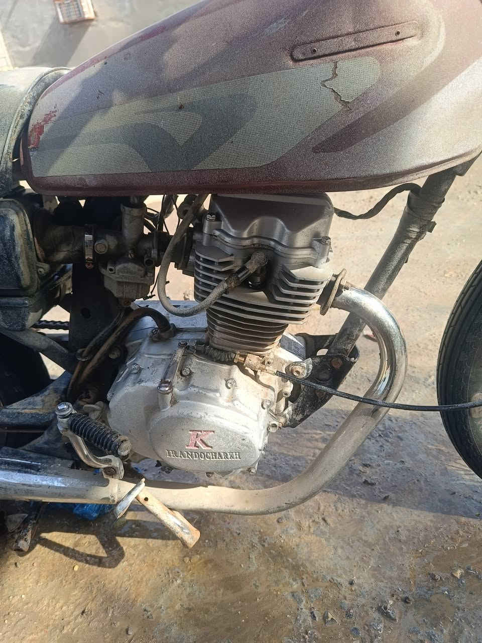 السلام عليكم للبيع200قفل للستفسار نتصل عله الرقم بي واستاب ***********
