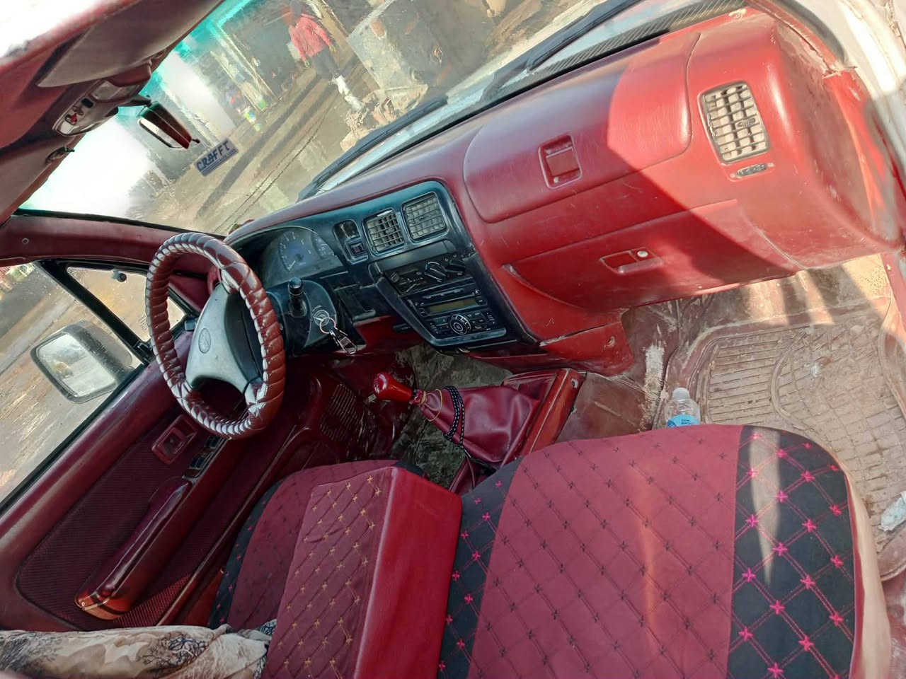 السلام عليكم للبيع بيكم موديل 2002 رقم بغداد الشرعي بل موصل سنويا لل2027 تريد وكالة تريد تحويل السعر
105 وبي مجال
للاتصال *********** 
***********
