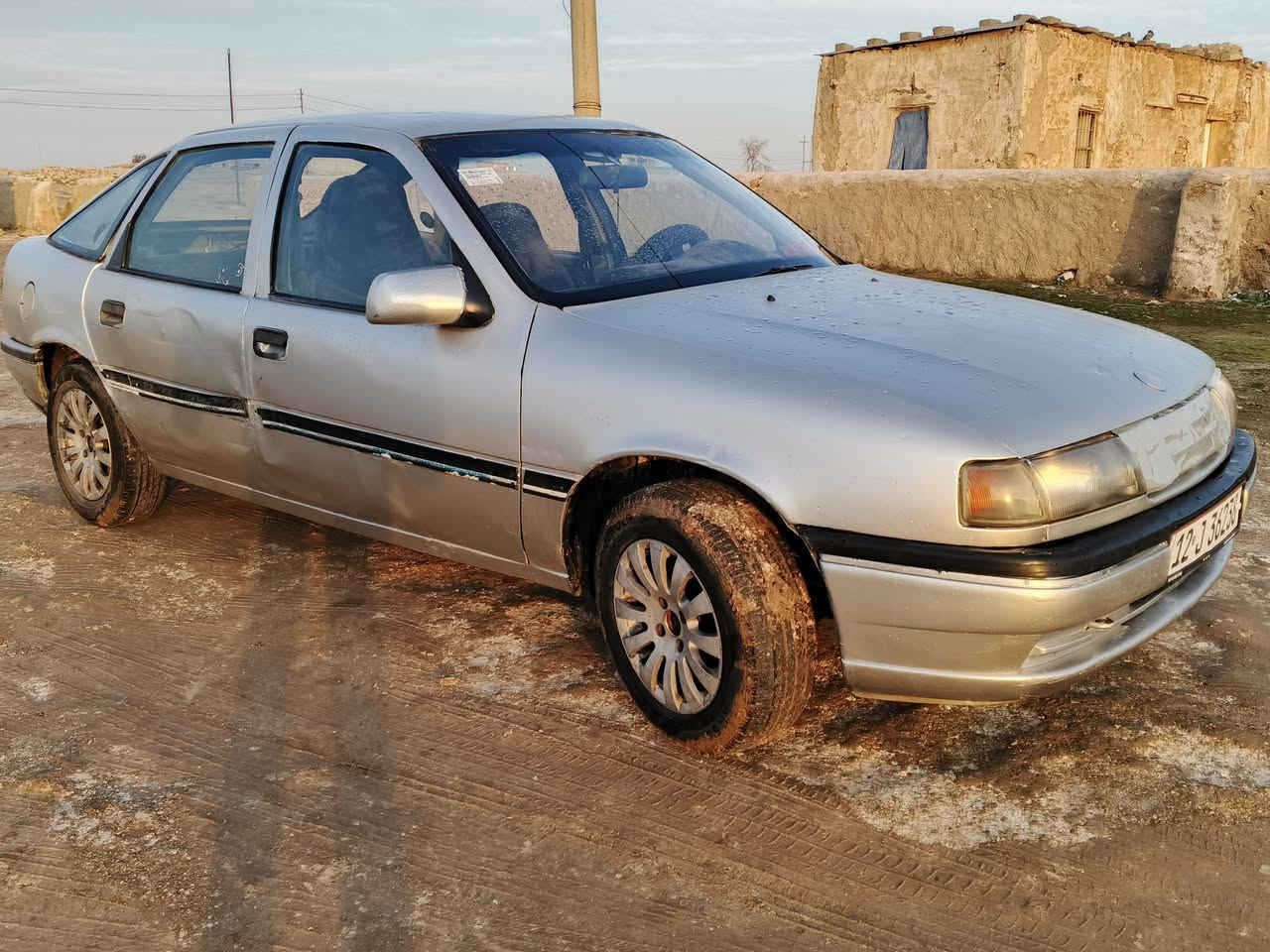 السلام عليكم فكترا حجم 18 موديل 1991 سنويه إلى 2030
السقف واكع عليها حايط التكم انضاف شرط الوكاله و تحويل وشرط ما مقدم عل كابون 
العنوان ناحيه زمار
السعر 29 ورقه وبيها مجال قليل 
رقام الهاتف ***********/‏‪***********‬‏
