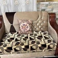 تخم تركي • ١٠ مقاعد • ناصرية حي المختار