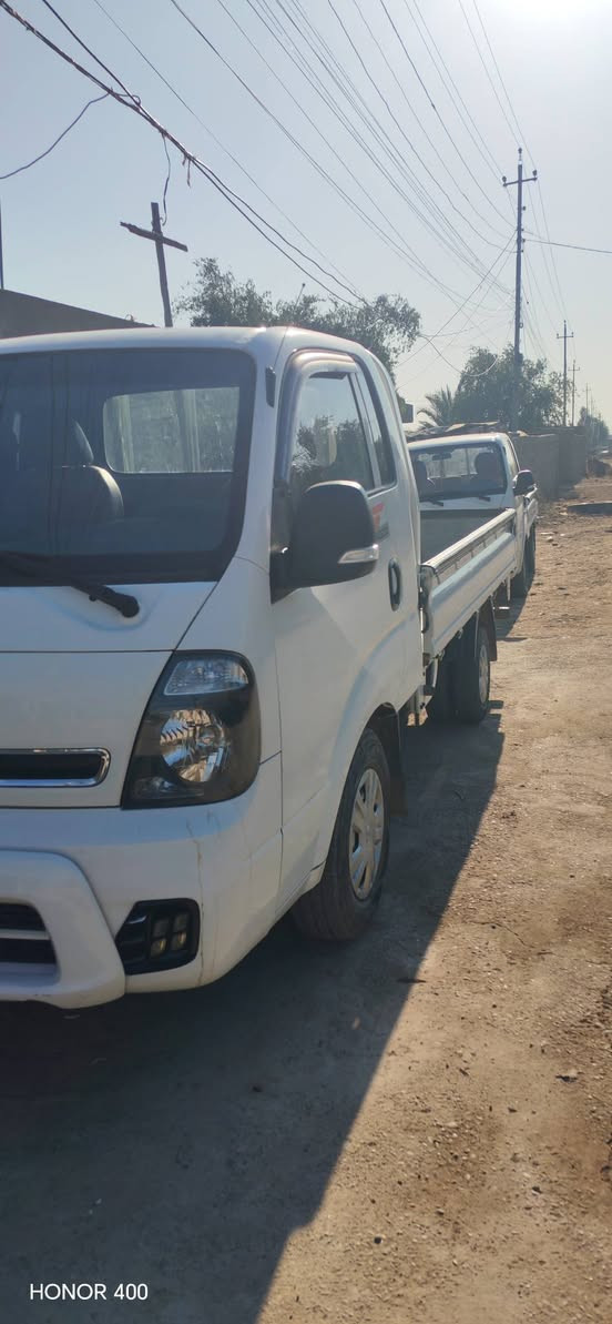 السلام عليكم
كيا حمل للبيع ١٨ مسكر رقم بغداد انكليزي سنويه جديده بسمي تحويل ثاني يوم مكفوله من الكص و التبديل و بيه طخه بسيطه  موضحه بالصوره السعر ١٣٨ و بيه مجال حك الجيه
للاستفسار الاتصال على الرقم
***********
