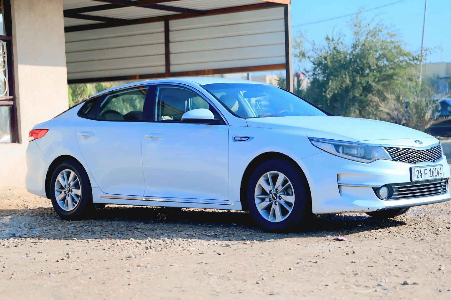 أوبتيما2018  كوري  محرك 2000 فول مواصفات كفاله سياره جديده مكان السياره الديوانيه   مهناويه  يتصل ***********
