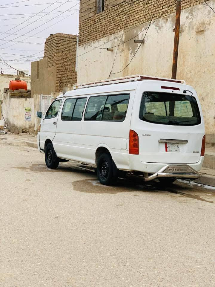 سلام عليكم
سياره جنبي للبيع موصليه 
مكينه جديديه صالها شهر من شادها
حداديه جديديه كير مكينه خير من الله 
دوشمه عام تخم تاير سياره احلى من صوره 
للاستفسار على رقم ***********
