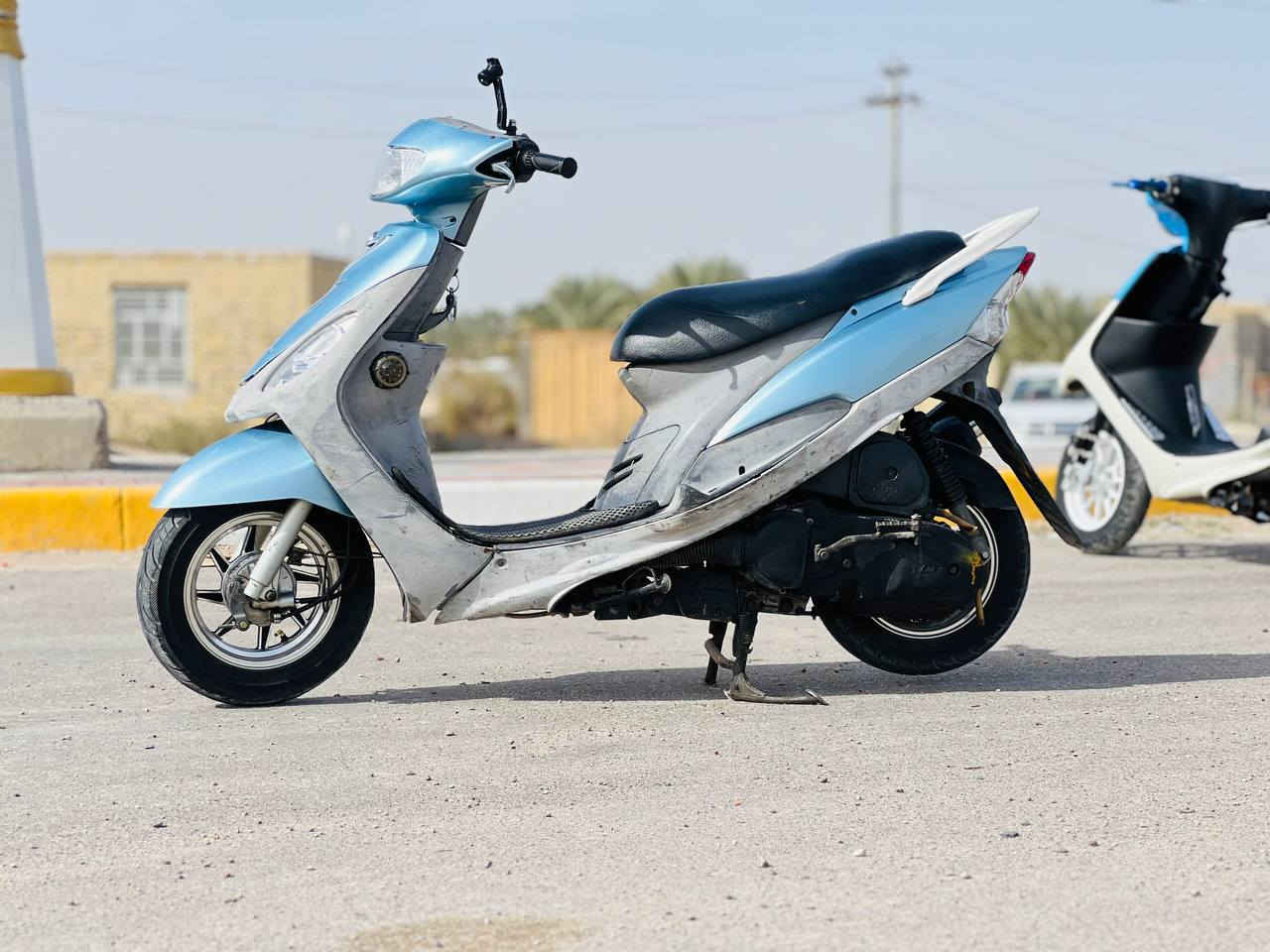 سلام عليكم ماكس منغولي 
دراجه ما مفتوحه بلاديه اطيك نهضه ومعدل كلشي شغال
*********** اتصال 
مكاني السماوه
