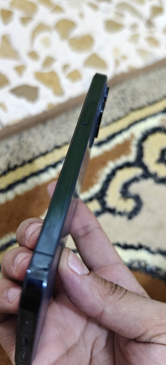 سلام عليكم خوان ايفون 12برو ماكس بعده جديد شوفت عينك بطاريه 76 مارفوعة شحنة زين ذاكرة128
أسعر 425
***********
