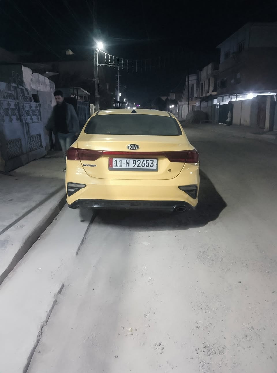 فورتي موديل 21صفره بغداد رقم انكليزي للبيع ،السعر110وبيه مجال كير ايتي محرك دوش رقم الهاتف ***********وباقي التفاصيل عل الاتصال
