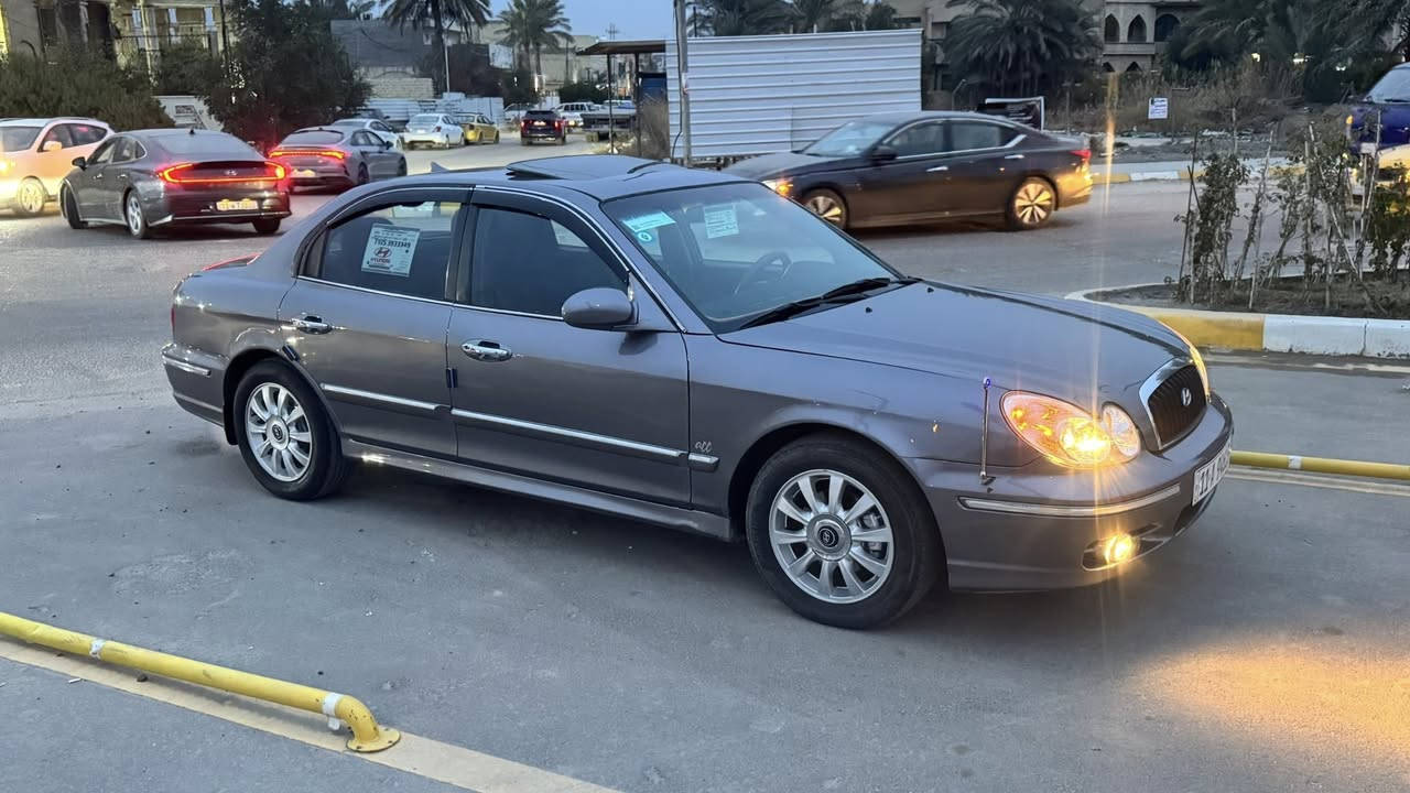 السلام عليكم 
متاح سوناتا  V6/2700
موديل 2005 
كير ومكينه جديدات 
منضومه تبريد كامله جديده تبريد ثلج 
فتحه سقف طكتين 
داخل اسود 
تاب اندريد 
كامره دواره 
ارضيه مغلفها جلد 
السياره مصبوغه للجماليه لان جانت جارده وصبغ اصلي ايطالي وبيها ضمان 10 سنوات متجرد 
ويل 16 بلادي 
هواي تفاصيل بيها مبدلهم بغراض حاويه بحيث السياره جاهزه وين متريد اتروح بيها 
رقمها بغداد ب اسمي وشرط التحويل
سنويه و ارقام وهزه جديدات 
السياره ب الواقع احلى من الصور 

السعر78  
مكاني بغداد الكرخ 
***********
