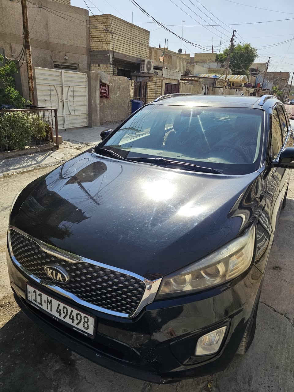 بسم الله الرحمن الرحيم... 
السلام عليكم... 
كيا سورينتو 2016 فئة SX V6 وارد امريكي
مواصفاتها معروفة 
محرك 3300 GDI 
كير ومحرك وتبريد كفالة عامة
حادثها بنيد معدل فقط مو مبدل 
لا لغود لا شواصي + جميع الايرباكات سليمة 
سنوية جديدة 
ماشيه 82 الف ميل 
سيارة نظيفة ما تتعب عليها 
السنوية بإسمي
السعر 185$ وبيها مجال بسيط للشراي 
للتواصل والاستفسار 
المكان بغداد الدورة 
*********** الاتصال فقط
*********** واتساب
