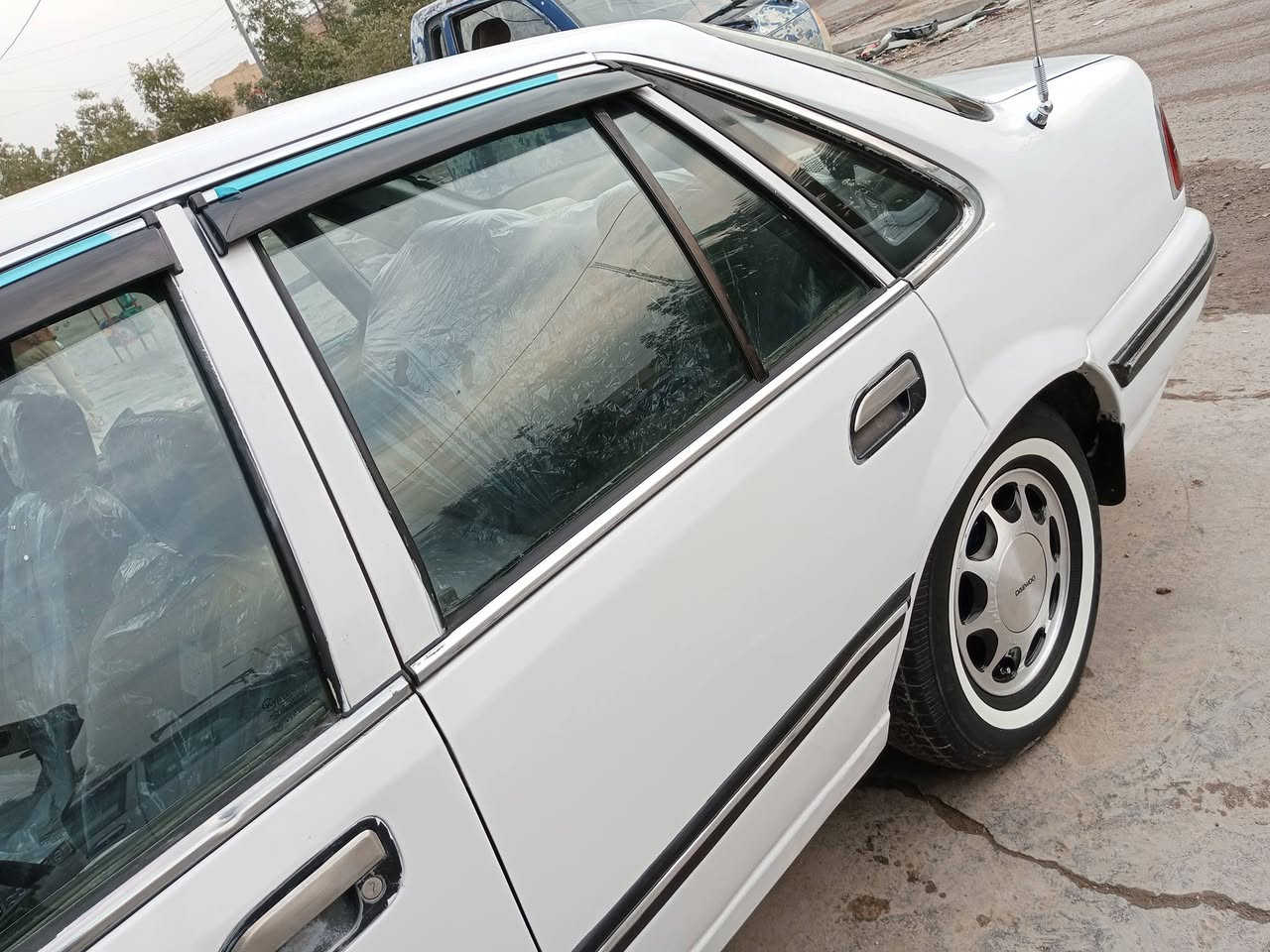 السلام عليكم دايو برنس موديل 1995 بسمي محرك كير جديد داخل صاج بطاين جدد كهربائيات شغاله مابيها اي نقص مصبوغه للجماليه فقط مابيها اي ضربه او تبديل
جام سنترللك شغال تخم تاير باتري جديد صدر امامي خلفي جديد
السعر 42 وبيها مجال
العنوان بغداد 
***********
