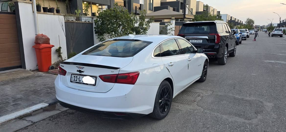 ماليبو موديل 2018 مكينه 1500 تربو حادث بنيد و جاملغ 
مكينه كير تبريد حماوه خير من الله 
بيع او مراوس حسب القناعه 
ديالى بعقوبه بعقوبة, ديالى


**إذا كنت صاحب هذا الإعلان وتريد حذفه لأي سبب، رجاءا أرسل رسالة إلى الدعم الفني**