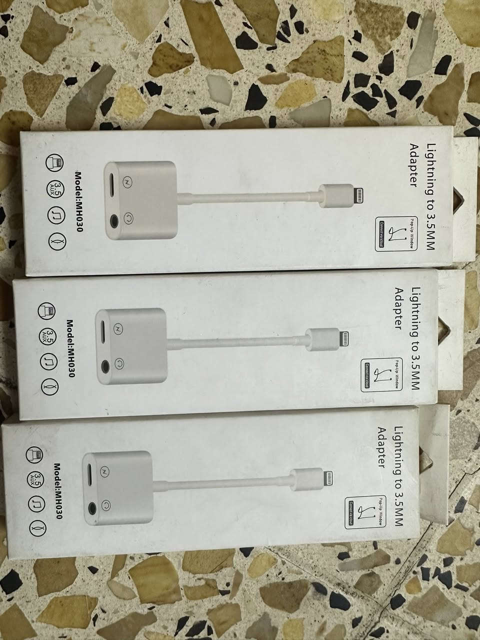 موجود عندي قطع جملة اليفيدة يدزلي الصورة وباسعار مناسبة
***********
