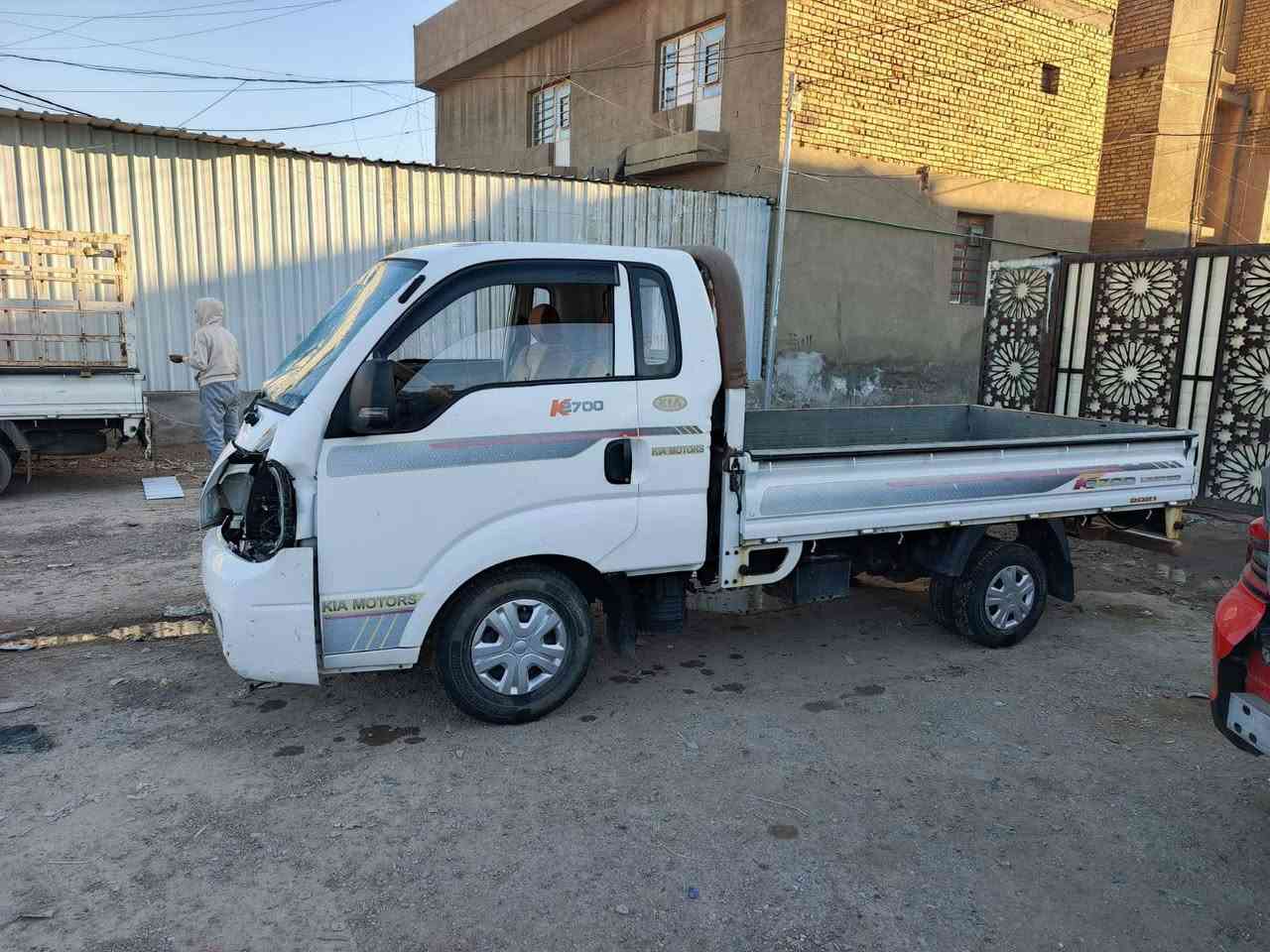 السلام عليكم كيا حمل موديل 2021
رقم بابل بيها حادث كما موضح بالصوره 
تباع على وظعها سياره شغاله وتمشي الاستفسار ***********
*********** مكان السياره بغداد
