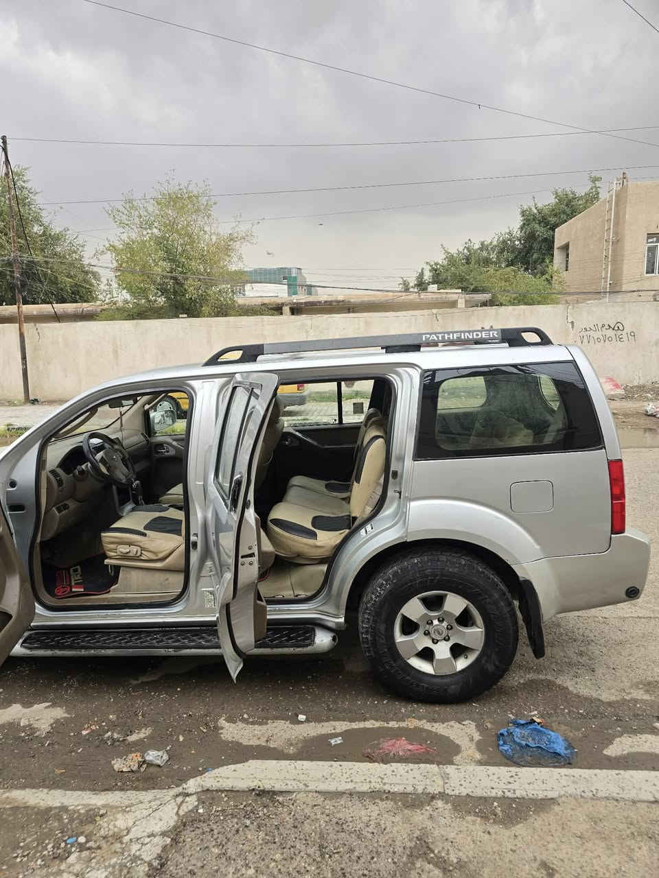 السلام عليكم بايفندر2007للبيع بيه بستم طاك وبيه منضومه غاز وبيه قطع صبغ تبريده قطعتين رقم بغداد الغزاليه بدون مراوس***********
