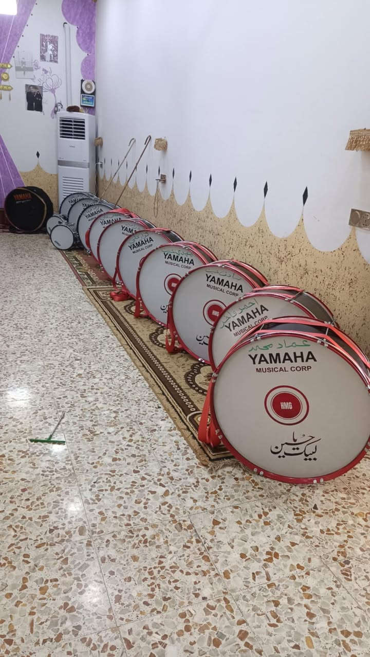 دمامات للبيع عدد ١٢  جدد استخدام محرم واحد حجم كبير مع نقارات عدد ٢ ابيع كلهم سوه
النجف ناحيه القادسيه
***********
***********
