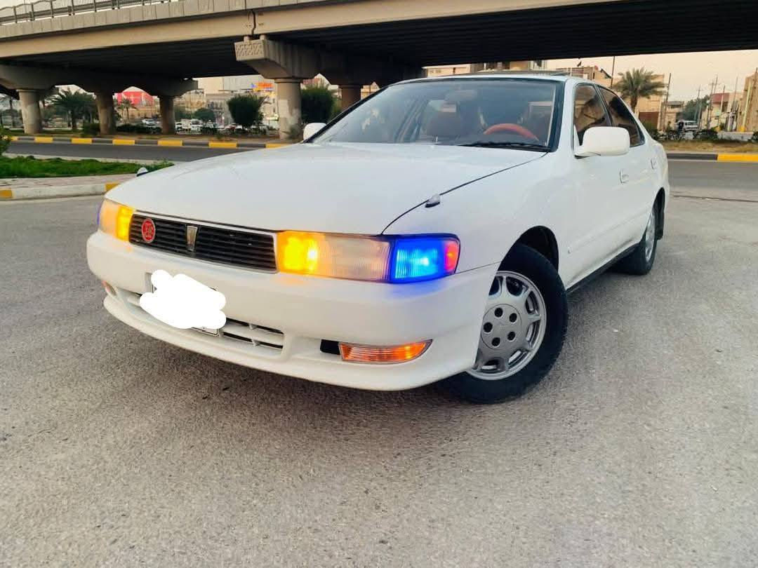 السلام عليكم ورحمه الله
للبيع كرسته موديل 1995 لون ابيض رقم انبار انكليزي سنويه جديده لل30  باسمي تحويل مباشر گير ومكينه ونجي ناعم جدد السياره كفاله عامه من كلشي مصبوغه للجماليه فقط جاهزه من كلشي حداديه وكهربائيات ودواخل وارضيه وتايرات جاهزه مال جناي مكان السياره كربلاء السعر 67 وبيها مجال 
للاتصال...***********
