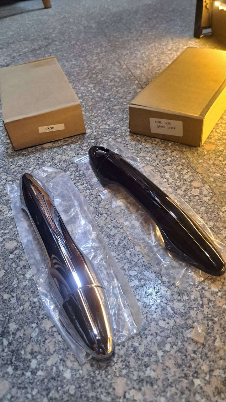 لمالكي ix35✨

🛡️كفر مرايا باتمان بيانو بلاك 

🛡️هوايات مطر بحز نيكل 

🛡️كفر مقابض بيانو بلاك 

🛡️عتب جانبي 

🛡️ديفندر خلفي وأمامي 

🛡️دواسات9d

🛡️دلايات

🛡️كفر عتب داخلي 

🌐علبه مناديل 

🌐العنوان وسط البلد شارع البورصه مول البطاح الأبيض📌

✨محل التوفيقية ستور ✨ 

متاح شحن وتوصيل جميع المحافظات✈️

📞 للاستفسار/01027978680


**إذا كنت صاحب هذا الإعلان وتريد حذفه لأي سبب، رجاءا أرسل رسالة إلى الدعم الفني**