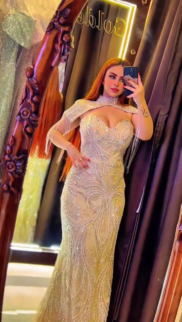 #أزياء Golden Queen ترحب بكم 👑

#دمشق.. الحريقة 
مندخل ببداية سوق #الحميدية منمشي 15 متر بيجينا  اول مفرق عاليمين بياخدك #عالحريقة 
مندخل فيه 10 متار مقابل معاطف الرياض 
بناء شحن العطاء. #الطابق #الأول 
واتساب / اتصال
0940693033📞
______________
#دمشق الحريقة مقابل معاطف الرياض بناء شحن العطاء #الطابق #الثاني 
0942597736📞
______________
#حماه.. شارع ابن الرشد
فوق محلات ليش لا #الطابق #الاول 
0956696461📞
______________
#للجملة:معمل جولدن كوين دمشق #الحريقة 
0932309759📞
_____________ 
#شحن وتوزيع #جملة #ومفرد #اجار #بيع 
...........


**إذا كنت صاحب هذا الإعلان وتريد حذفه لأي سبب، رجاءا أرسل رسالة إلى الدعم الفني**