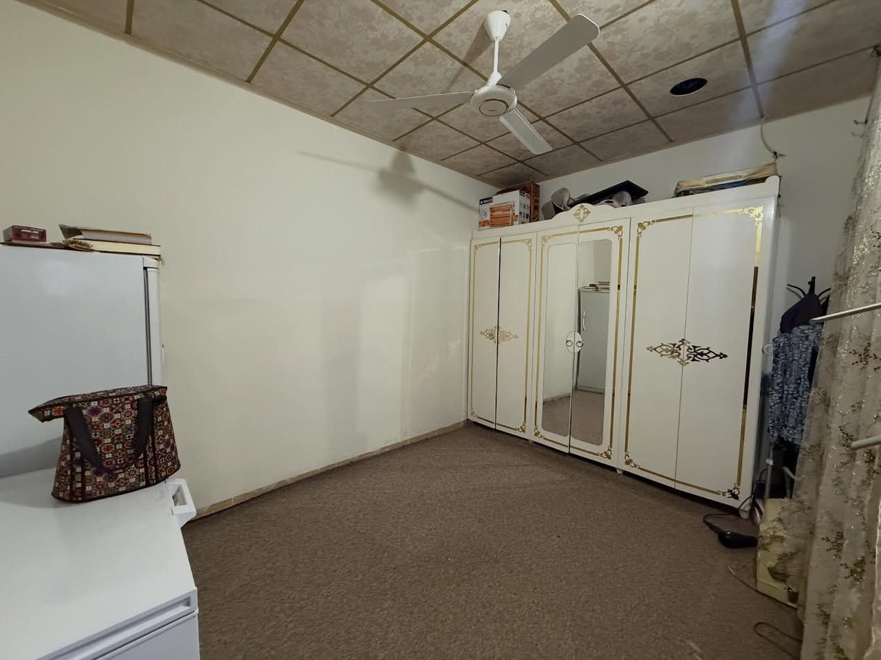 کۆدی ڕیکلام•259•

ناونیشان/📍/  کەلاری نوێ

~~~~~~~~~~~~~~~~~~~~~~~

🏡خانوو بە #رووبەری١٦٠م

🔹جیگایەکی خۆشی هەیە

🔹بە نرخی زور گونجاو

🔹 فوول کاشی

🔻ژووری میوان 
🔻هۆڵ
🔻ژووری نوستن 
🔻چیشتخانە
🔻مشتملات

~~~~~~~~~~~~~~~~~~~~~~~~

💭بۆ زانیاری زیاتر کۆمینتک بکە

                             
•
•
•

⚜️بۆ زانیاری زیاتر پەیوەندی بـکـە⚜️

☎️*********** 
☎️*********** 
☎️***********
