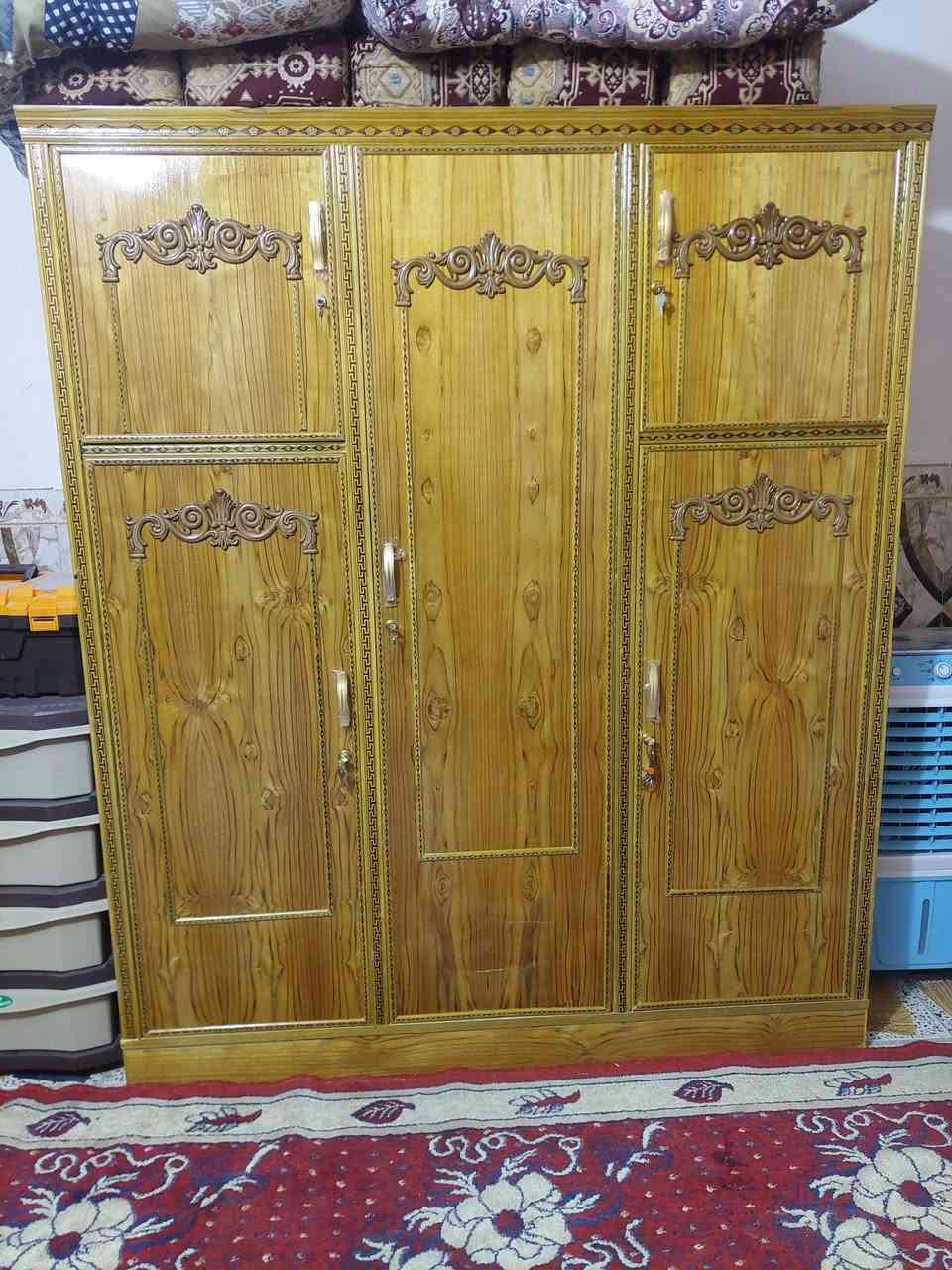 سلام عليكم كنتور للبيع جديد بكاني كربلاء سعر خاص هذا رقمي ***********4
