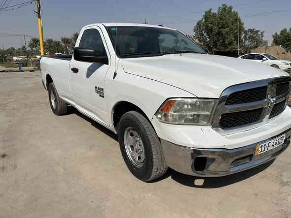 دوج رام كلاسك وارد امريكي موديل 2023
بيةقطعتين مبدلات وباب نفس لون بلادي
شواصي ولغود مكفولات حت راديتر تبريد بلادي 
بدون ايرباك سيارة كاملة وكل نقص مابية كلش حلوة
مكينة 6Vسلندر مرقمة بغداد بسمي 
سعرة170$وبية مجال حك جيتك 
مكاني بغداد جسر ديالى الجديد 
***********
