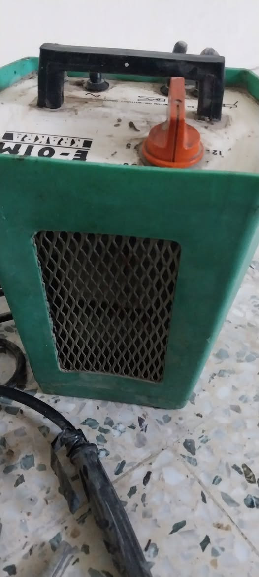 ماكنه لحام بلغاريه اصليه نظافة فول استعمال منزل ٣٠٠ وبيه مجال


**إذا كنت صاحب هذا الإعلان وتريد حذفه لأي سبب، رجاءا أرسل رسالة إلى الدعم الفني**