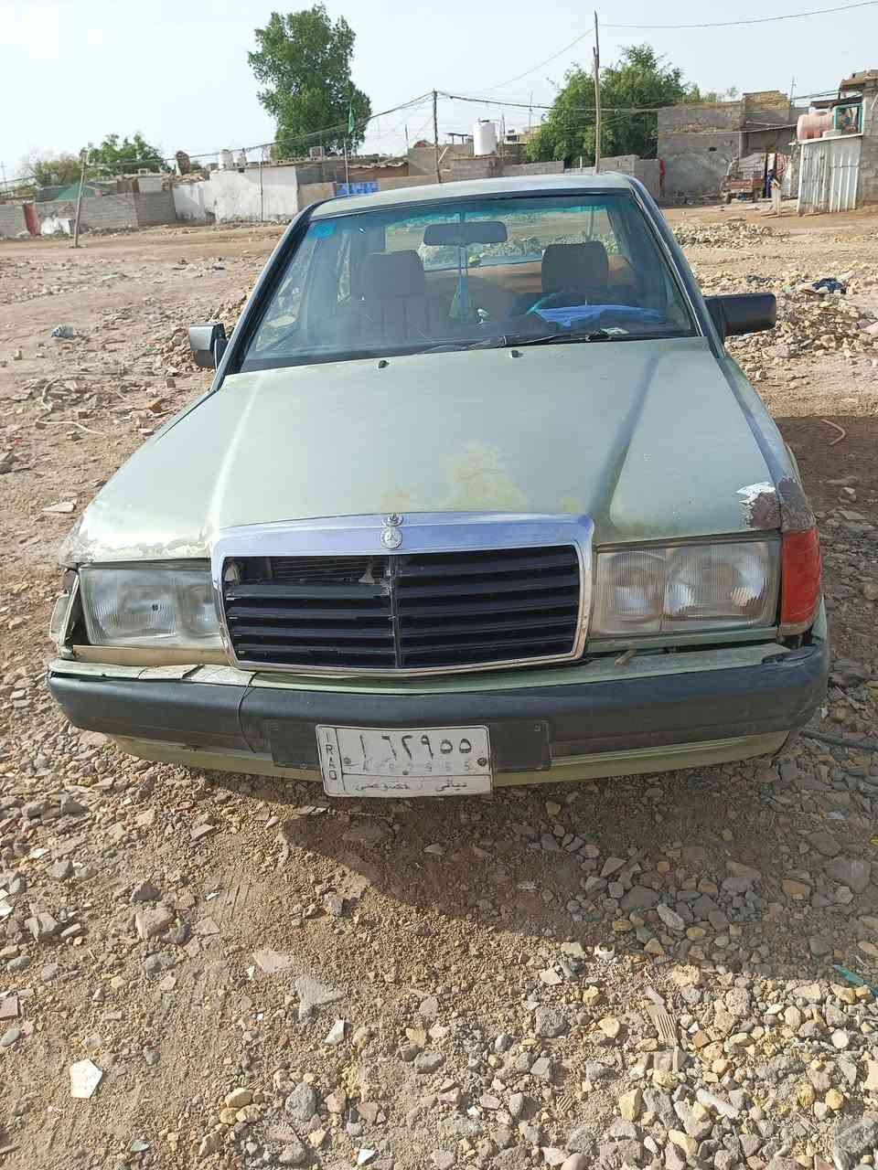 السلام عليكم سياره مرسيدس مديل ٦٨ وصاحب سياره بغداد واريد تحويل السعر ٢٥ ورقه المكان ميسان ورقم الهاتف ***********
