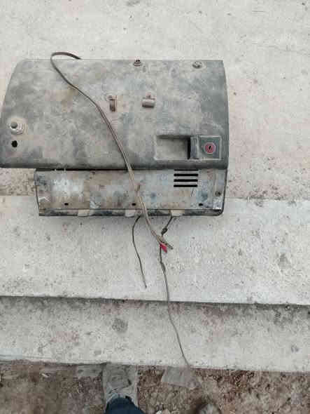 فاحصه بللك ومجول وايرات+جهاز تنضيف بلكات السعر 100 ألف موبايل *********** اسيا ***********
