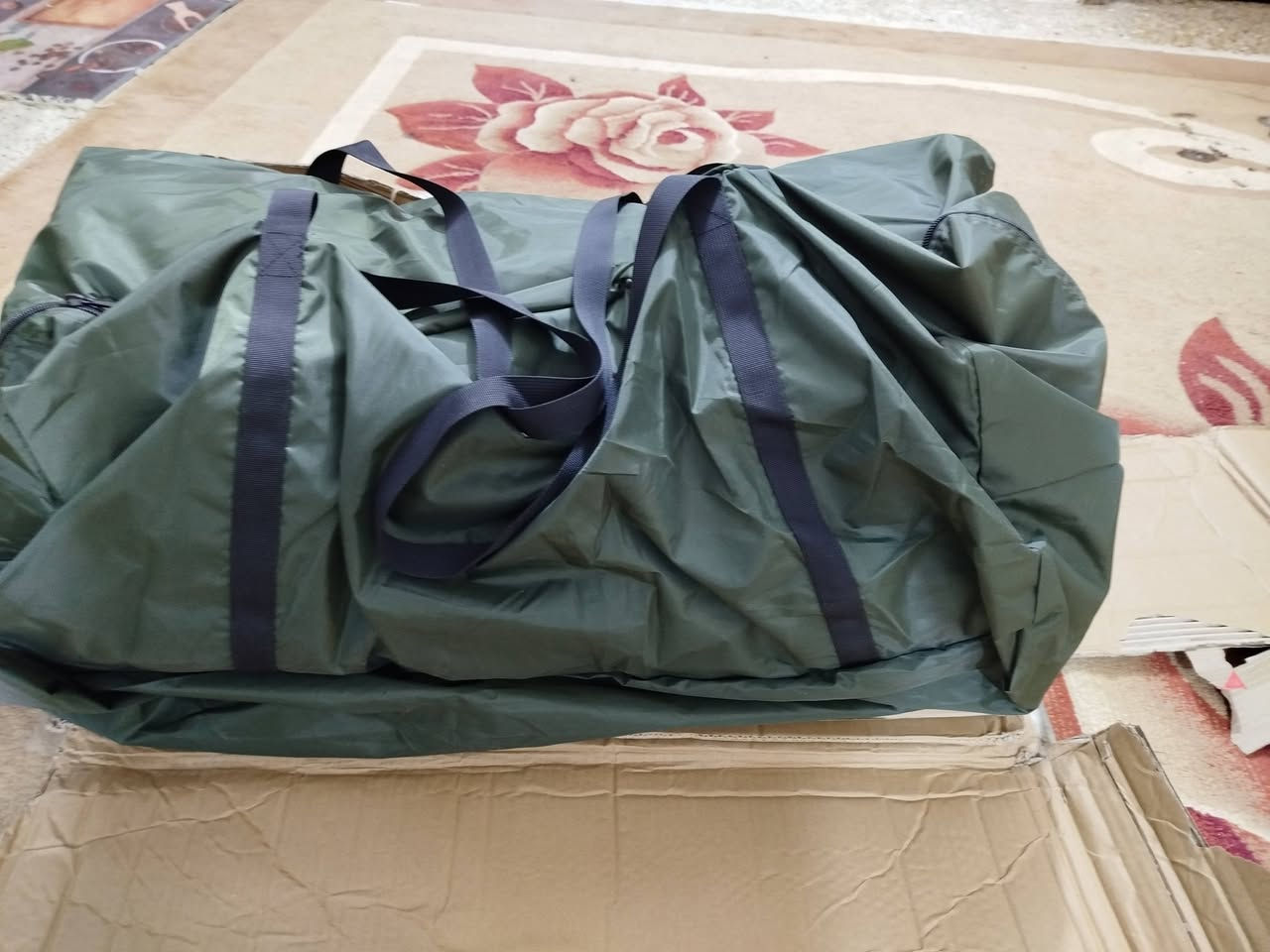 خيمه نفخ عملاقه لون زيتوني 
وزن 19 كيلو 
مزاد يم اعلى سعر


**إذا كنت صاحب هذا الإعلان وتريد حذفه لأي سبب، رجاءا أرسل رسالة إلى الدعم الفني**