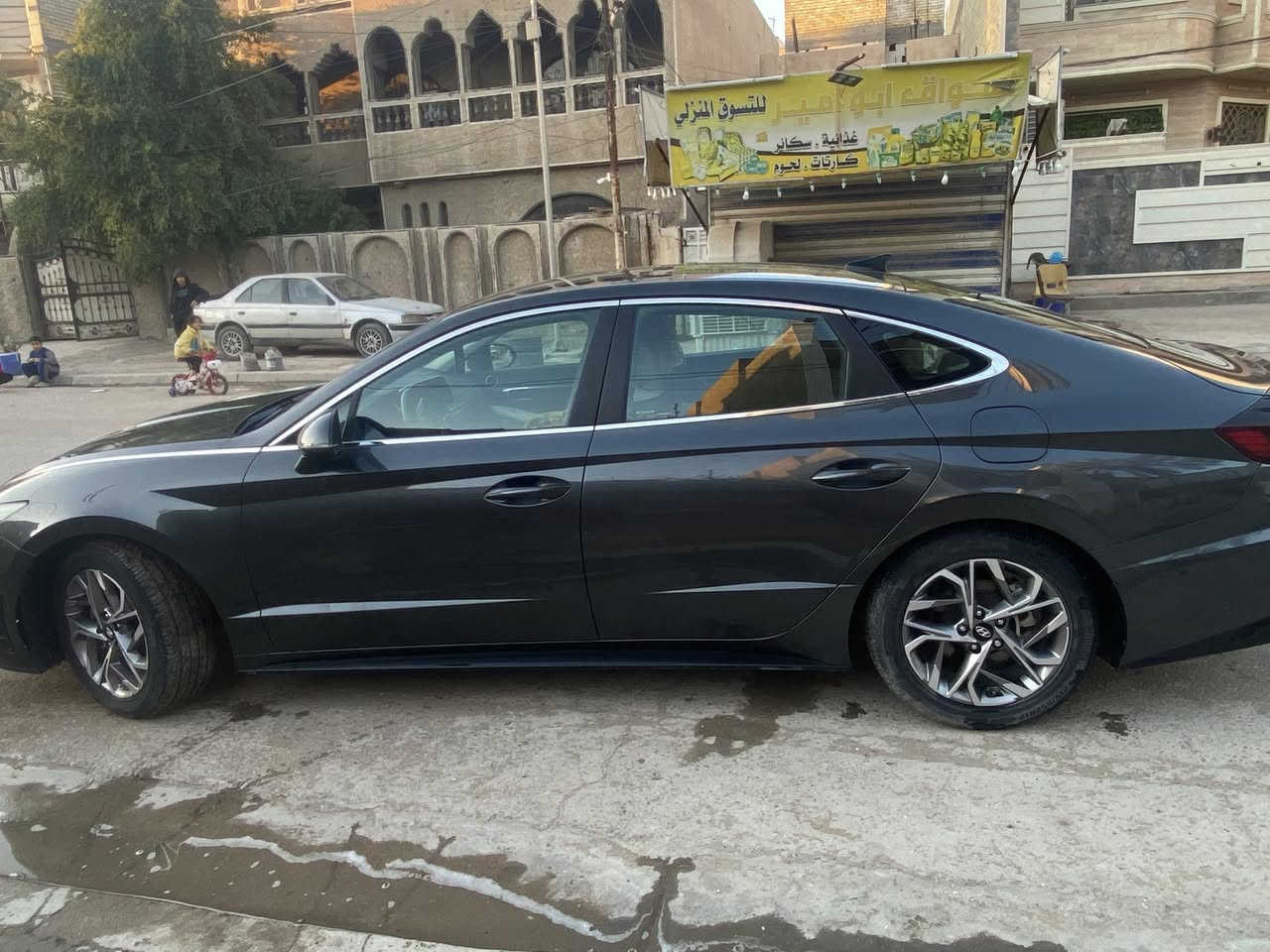 سوناتا موديل ٢٠٢١ مكاني بغداد رقم شمالي بسمي تريد تحويل او وكالة صور الحادث والتفاصيل موجودة بالصور السعر ١٥٧  
***********
