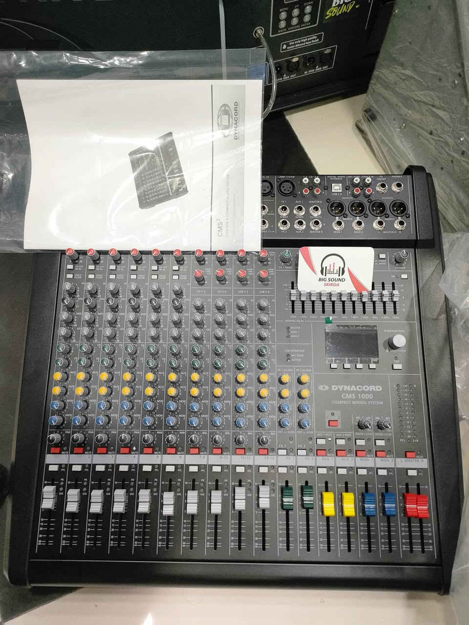 DYNACORD COPIÉ ORIGINAL CMS 1000 : 190000 DA
CMS 600 : 180000 
خوتي عندكم يخدعوكم بكلمة ام موش كيف كيف هدي هي الشركة الصينية لي تخدم فيهم وشكرا


**إذا كنت صاحب هذا الإعلان وتريد حذفه لأي سبب، رجاءا أرسل رسالة إلى الدعم الفني**