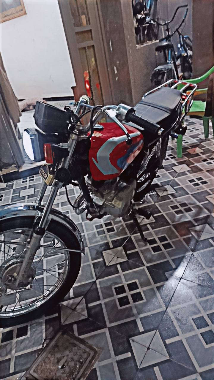 السلام عليكم دراجه تايكر  مكينه مجفته بس مضمونه السعر 750 لبسفسار👇
‏‪***********‬‏
