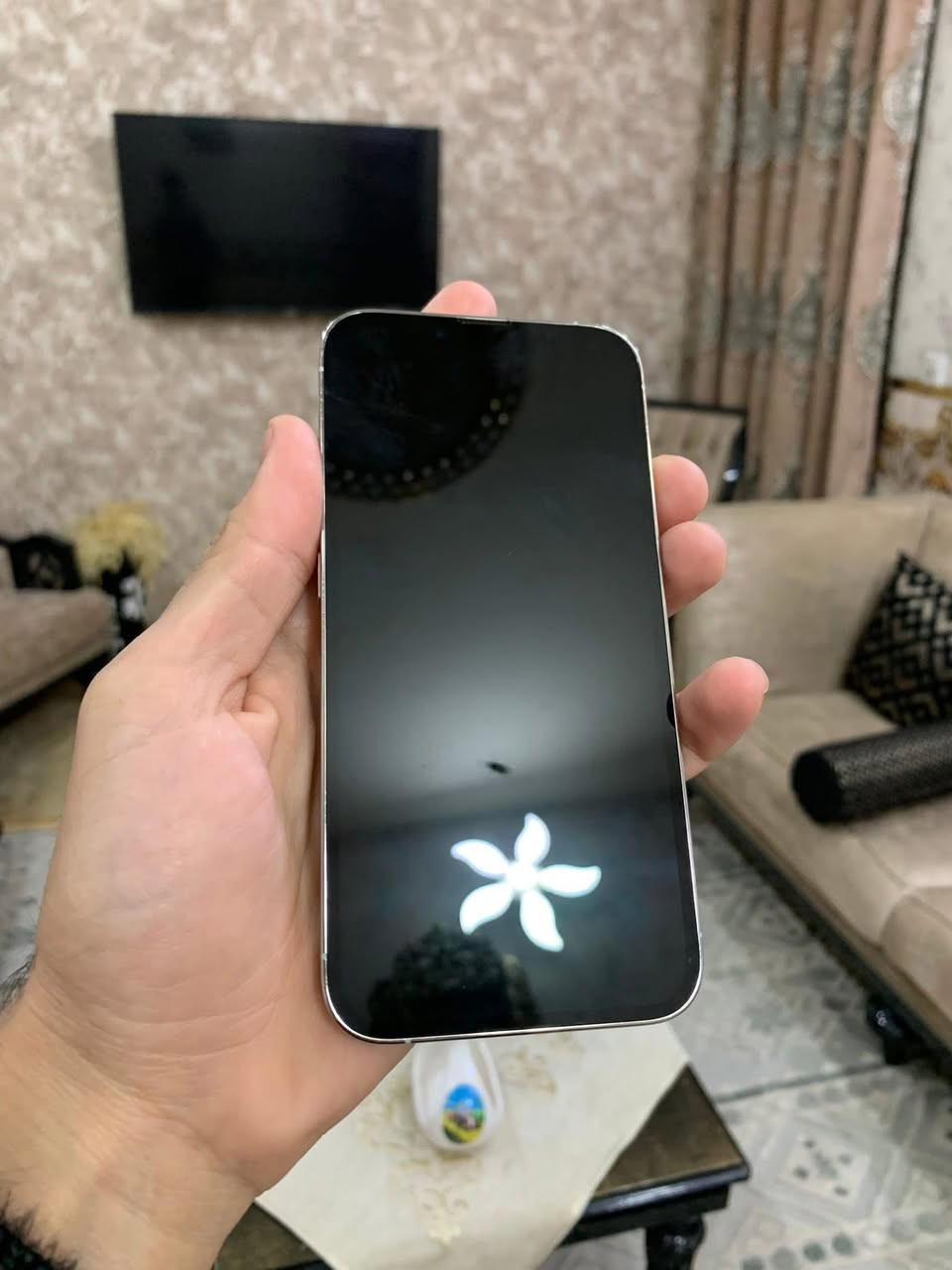 سلام عليكم 13برو ماكس وتر برو  مكفول كفاله عامه لبيع ***********
