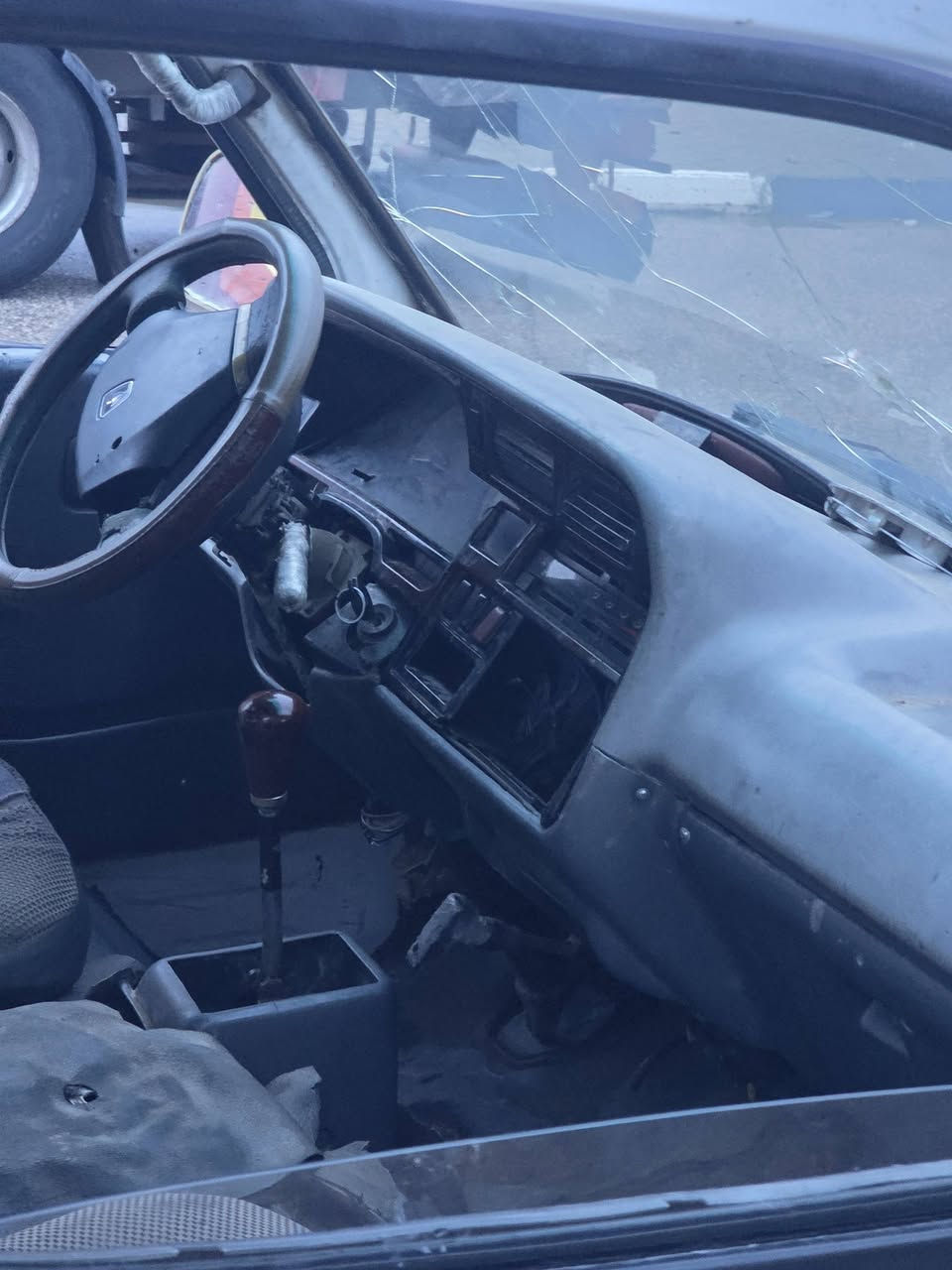 فتون 2007 رقم احمر مكينه كير اكسل خير من الله ابيع كوم حديد مالي علاقه لا براعي ولا شي   سعر السياره 22وبيه مجال بسيط مكاني كربلاء الحسنيه ***********
