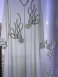 گلابية • هاند ميد • عباية ٣XL