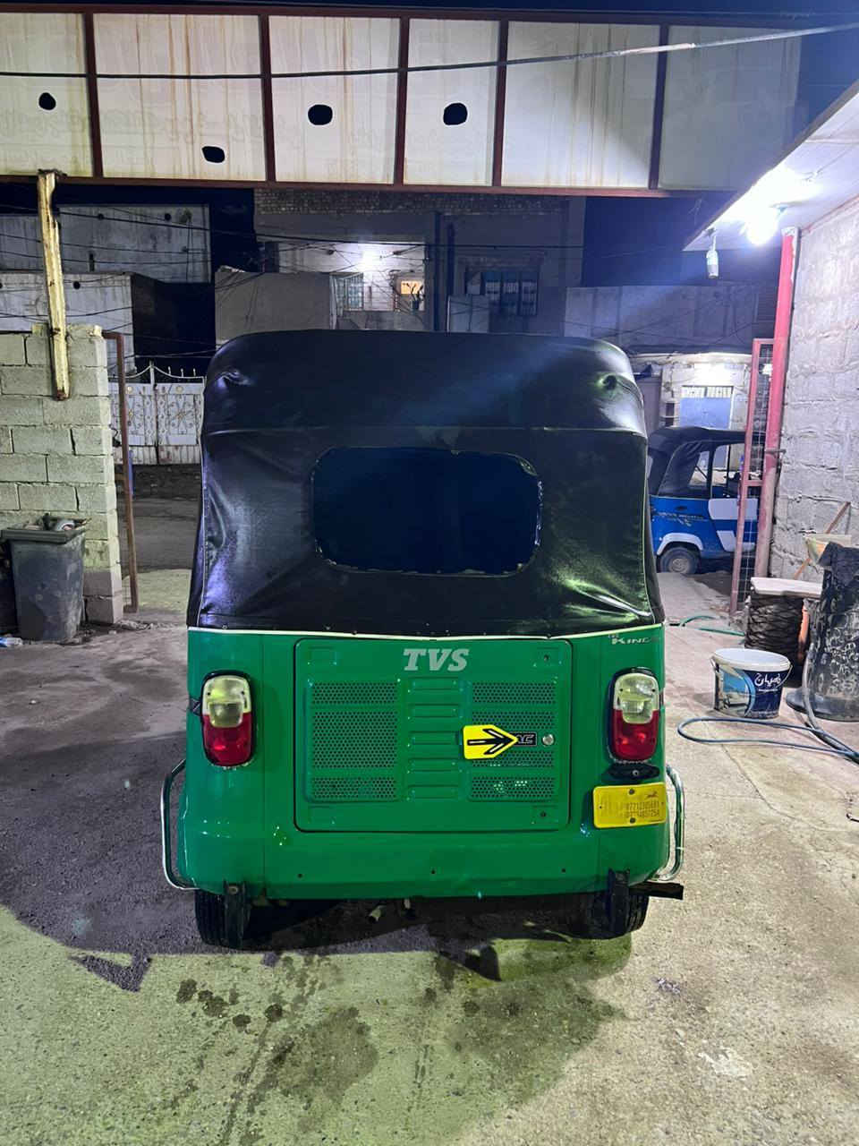 سلام عليكم تكتكTVS موديل 2021 التكتك نضيفه مابيه نقص من كلشي مكينه ما مفتوحه الحمدلله رقمه ديالى انكليزي وبسمي شرط التحويل ثاني يوم*********** السعر 7300 مليون مكاني ديالى الخالص واي استفسار الاتصال عله الرقم
