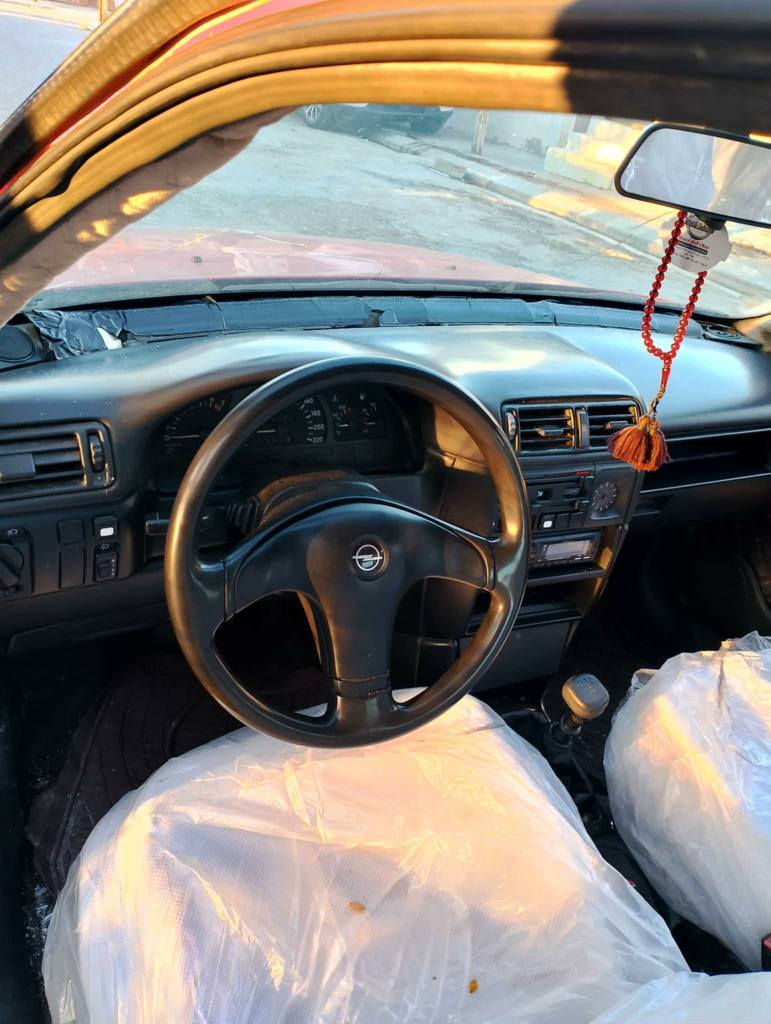 اوبل فكترا موديل ٩١ رقم اربيل سنويه ٢ سال بسر جوه كير محرك شرت كير عادى ١٦ قايش اريض *********** كركوك, العراق
