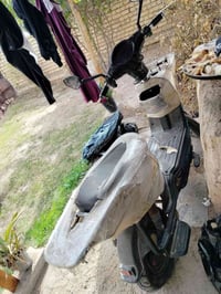 موطور شحن • بطاريات جديدة • قابل تفاوض