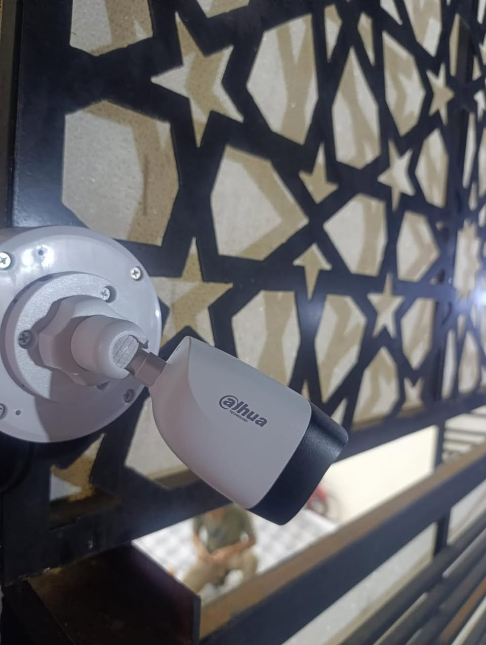 اختصر الزمن والجهد وتمتع بالجودة 
سلام عليكم 
تم تأمين منزل احد زبائننا ب ٤ كاميرات من شركة دهوا 
دقة ٢ ميكا 
صوت وصوره 
ليلي الوان 
ضمان سنه استبدال 
#العنوان #
كربلاء/ طويريج/ شارع البلدية/ مجاور المستوصف الطبي 
# هاتف #
***********
***********
جملة- مفرد 
اسعار خاصة للمنصبين 
رؤيا الهندية 
وكيل معتمد
