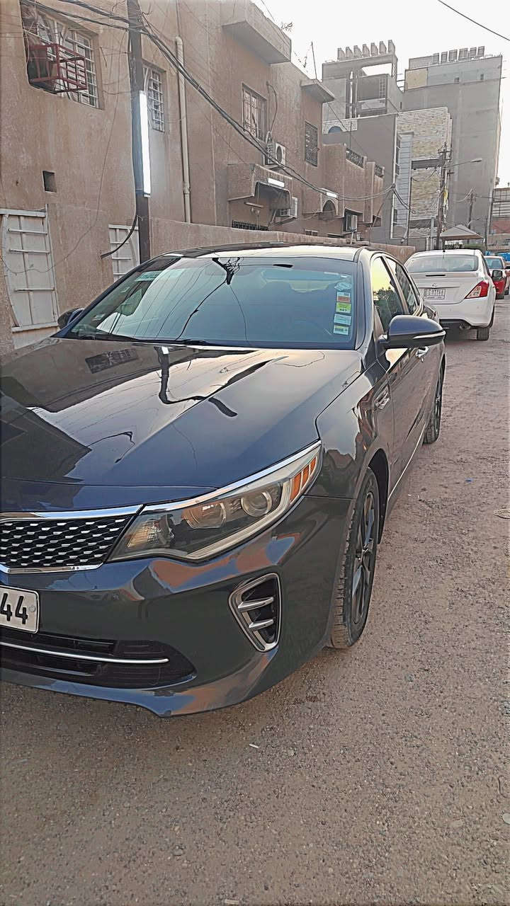 اوبتما 2017  وارد امريكي بدون ايرباك بيهه قطعتين صبغ ماشيه ١112 ميل كامله بدون نقص السيارة رقم ادهوك بسمي رقم وسنويه  السعر ١١٨ وبيهه مجال مكاني بغداد ***********
