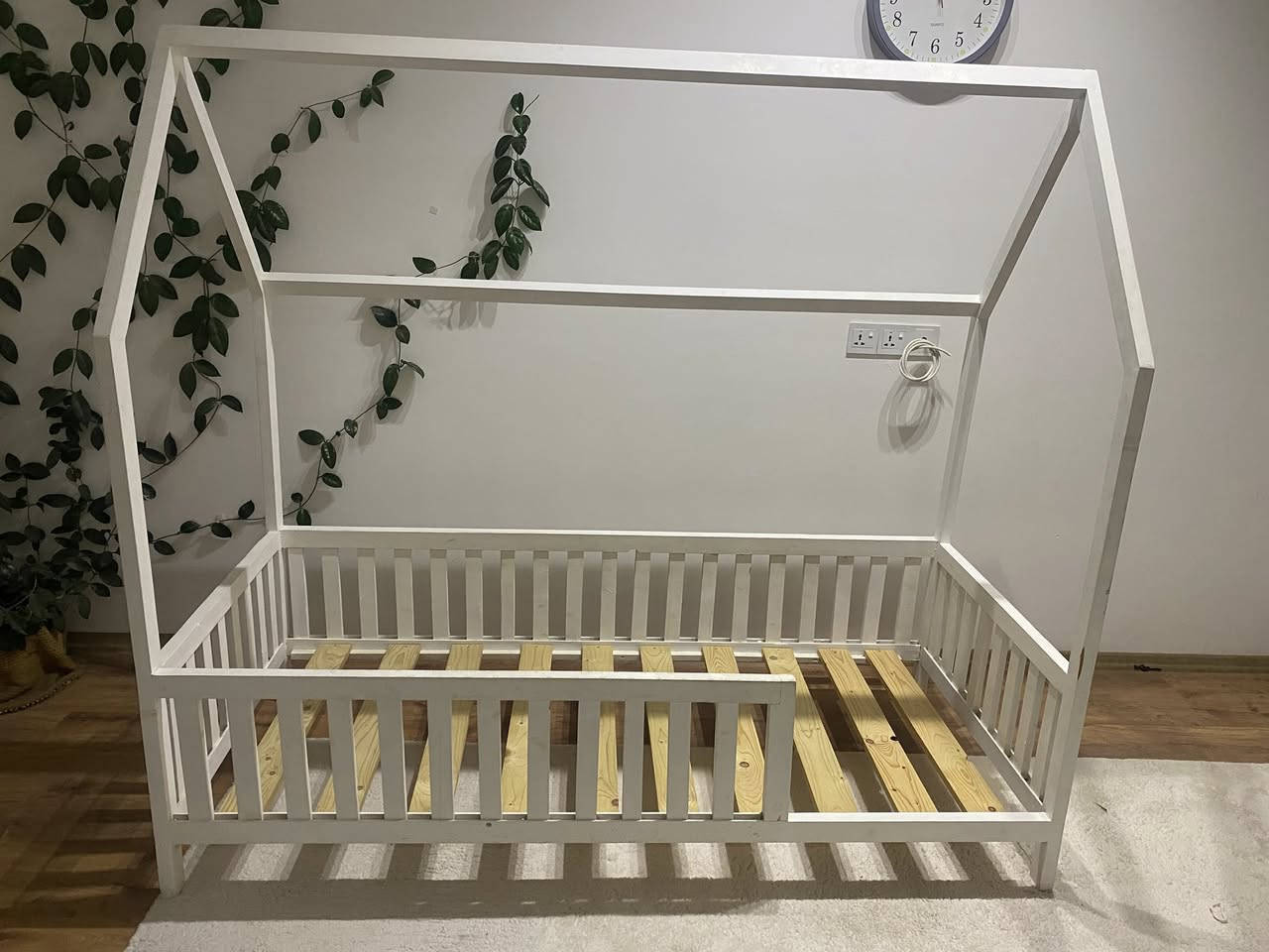 ئەم سیسەمە بۆ فرۆشتن لە سلێمانی قیاسی ٩٠بە ١٨٦ بۆ هەموو تەمەنێک ئەبێت دەستکردە لە داری سروشتی دروست کراوە زۆر تۆکمەیە.


**إذا كنت صاحب هذا الإعلان وتريد حذفه لأي سبب، رجاءا أرسل رسالة إلى الدعم الفني**