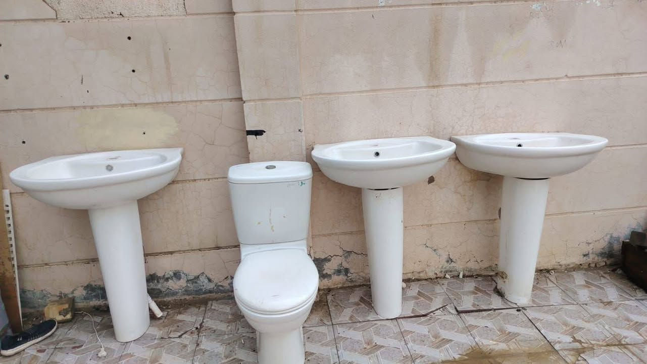 مغاسل٣٠ لواحد غربيه ٣٠ مكان حي جهاد بغداد


**إذا كنت صاحب هذا الإعلان وتريد حذفه لأي سبب، رجاءا أرسل رسالة إلى الدعم الفني**