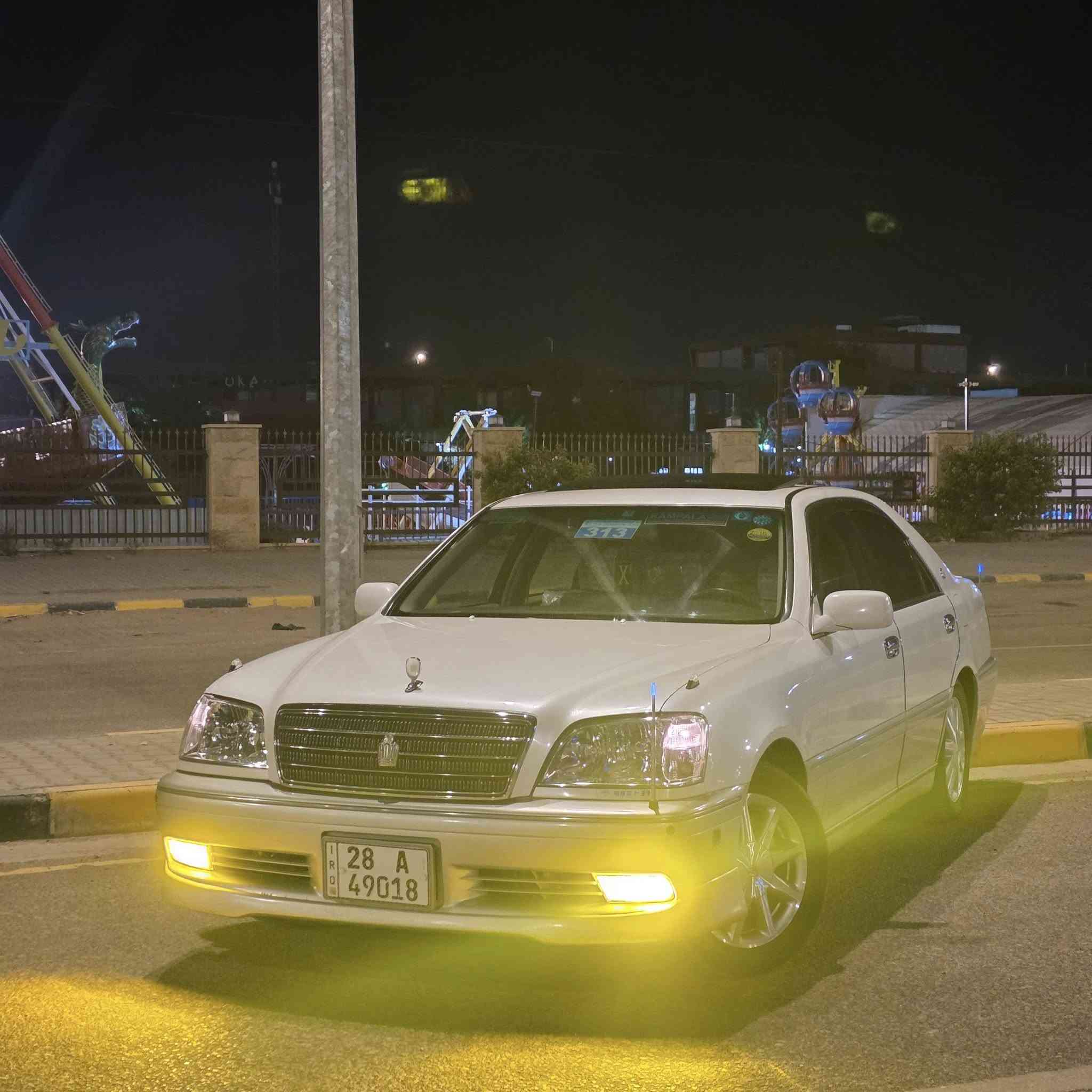 السلام عليكم ملكه  2001 رقم نجف تسجيل جديد بأسمي مداور 4دكم اصل  فتحه فول عدا الكرستال تحوير نجف فوق وجوه دشبول مثنى العيساوي كفاله عامه كص وضربه وصبغ ونقل جثه تخم تاير وباتري وحداديه جديد السياره جاهزه  178وبيه مجال قليل النجف ***********
