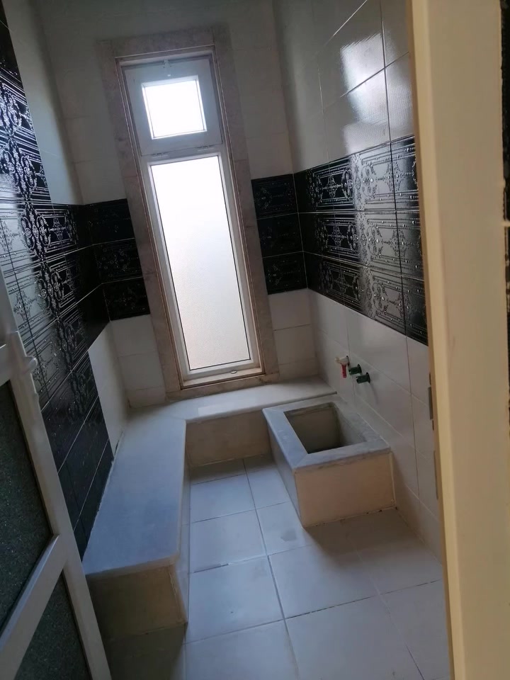 سلام عليكم العمل السراميك المرمر وحلان كافت أعمال وتغليف الواجهات مرمر حلان سراميك متواجد داخل الموصل *********** متواجد على الفيس
