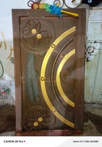 باب خارجي • طلاكتين • نظيف