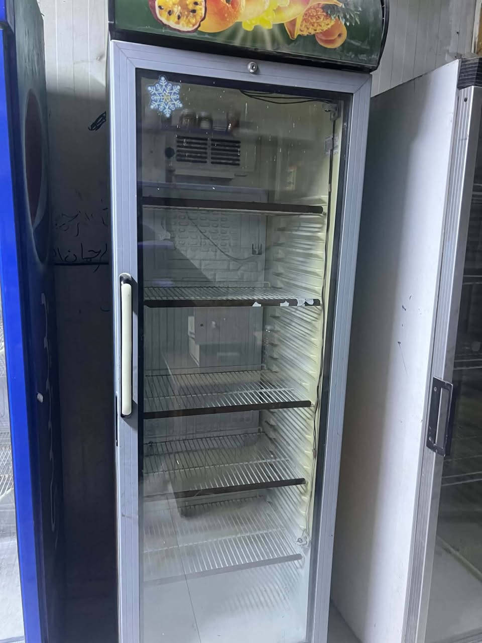 للبيع باردين ومجمدةمال موطه نضاف والبرودة ثلج العنوان بغداد بياع تقاطع درويش متواجد علاخاص وهاذة رقمي بي وتساب تصلو ***********وتساب أو خاص فقط
