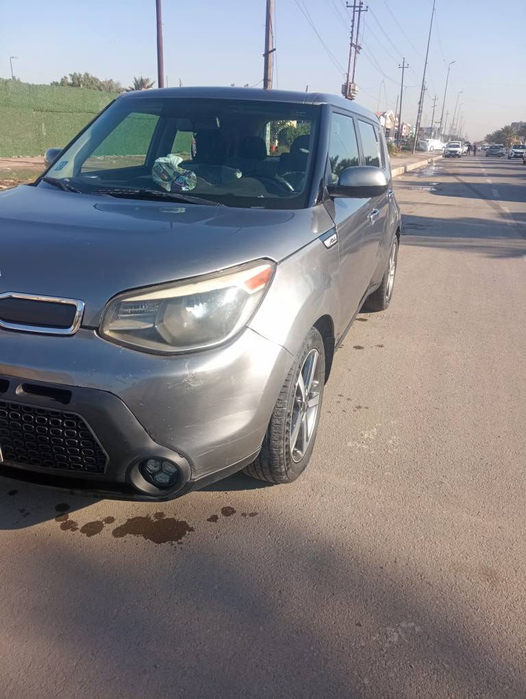 كيا صول موديل 2016
١٦٠٠ صبغ بنيد وجاملغات فقط صبغ بدون تبديل مكينة وكير خير من الله ترايد للبصرة على حدادية مكينة كير نضافة 
مواصفات عادية 
رقم بغداد تحويل مباشر 
للاستفسار ***********
السعر ب ١٠٤ وبيهة مجال بصيط بغداد, العراق
