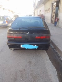 رينو موديل 93 كير محرك شرط رقم اجنبي هزة 2030  صبع عام جماليه  شرط الت...